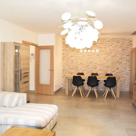 Elise Sun * Cambrils